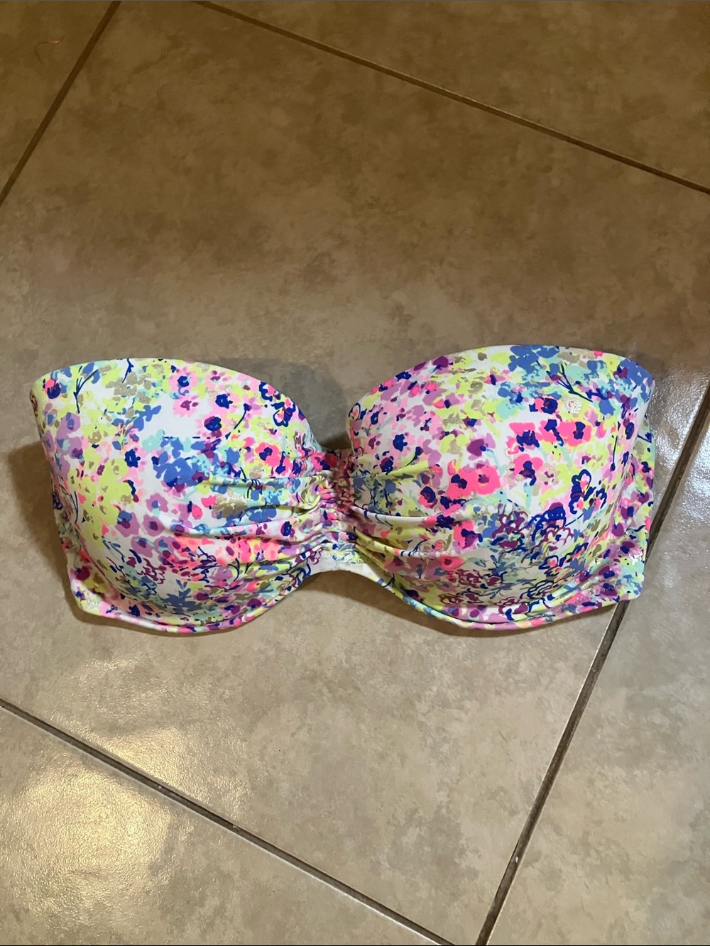 VICTORIAS SECRET Swim Top
